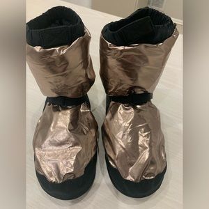 Bloch Metallic Warm Up Booties